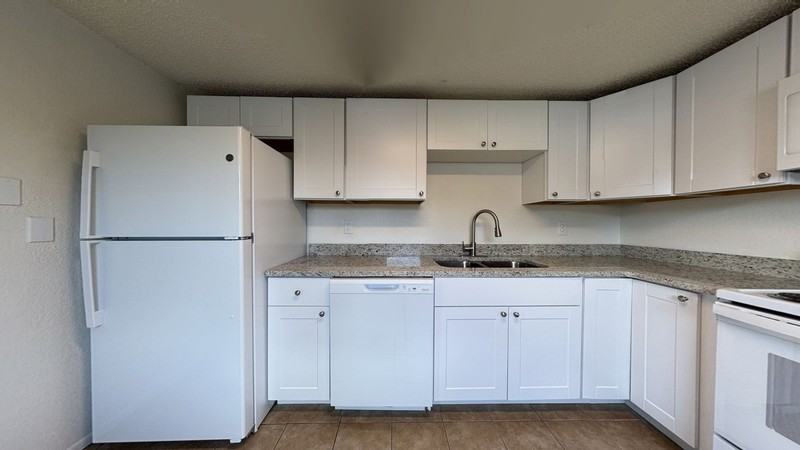 7059 Brentford Rd - Photo 7 of 22