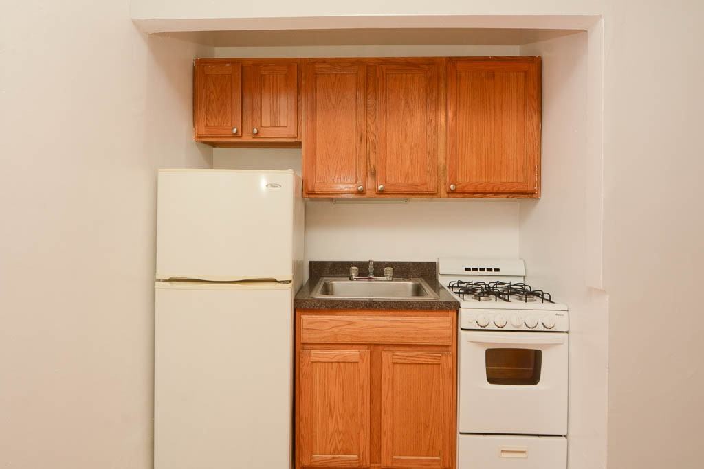 3831 N Fremont St #106 - Photo 2 of 15