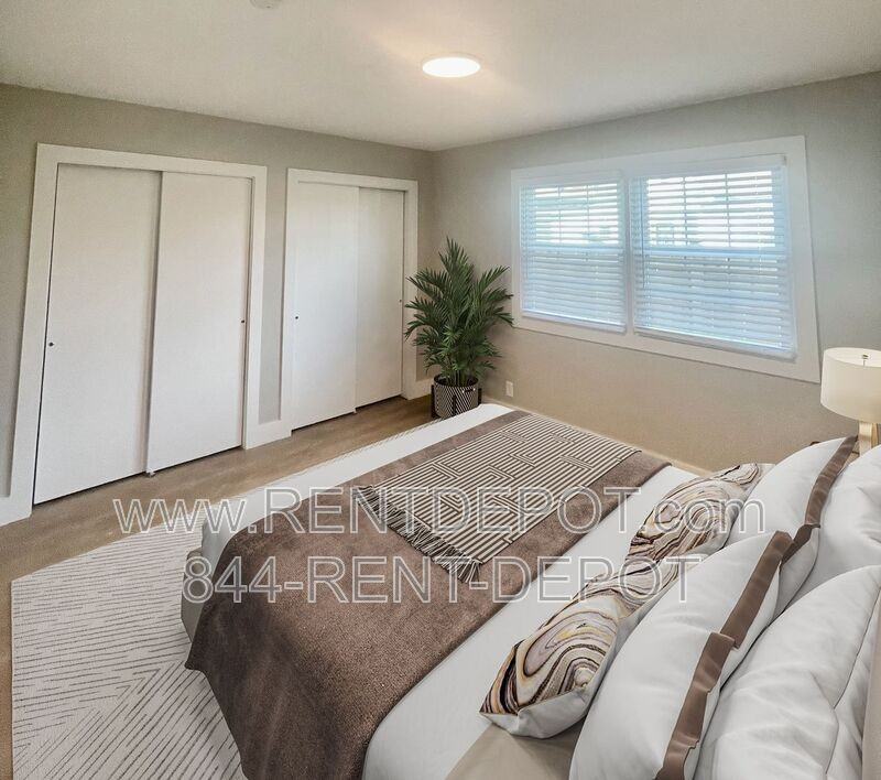 1330 Se 2nd St #201 - Photo 5 of 17