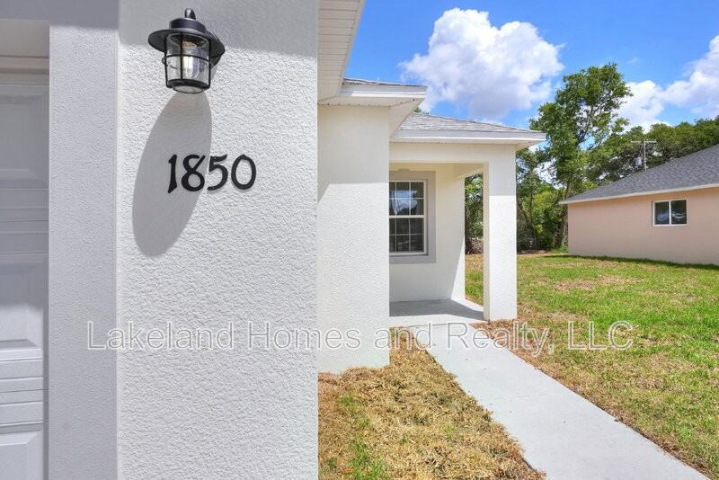 1850 Martin Luther King Jr Blvd - Photo 4 of 35
