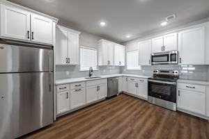 featured image of 182 Excelsior Ave #FLAT