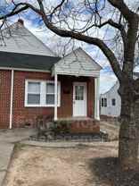 405 W 5th St - Photo 1 of 1