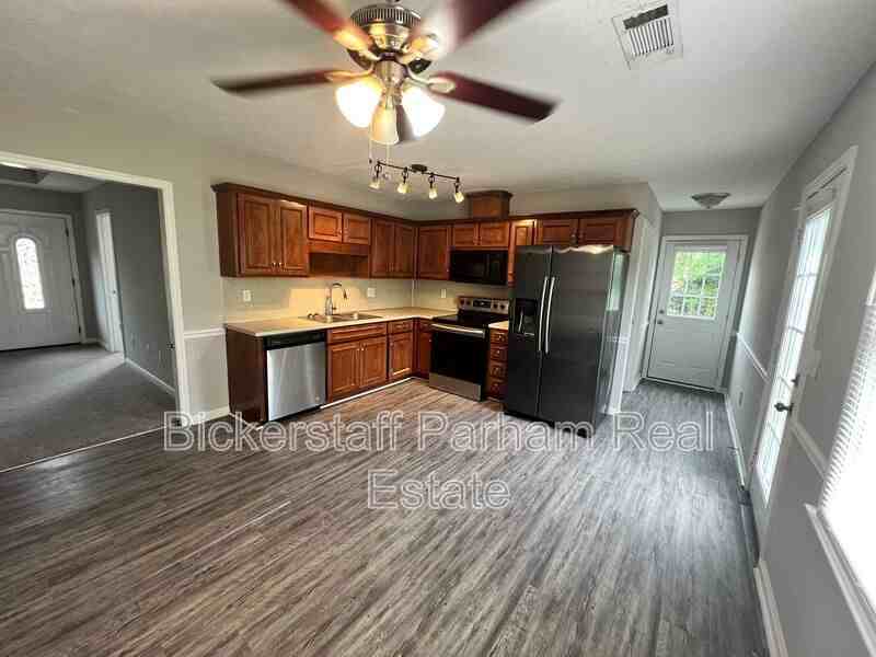 91 Lee Rd - Photo 3 of 29