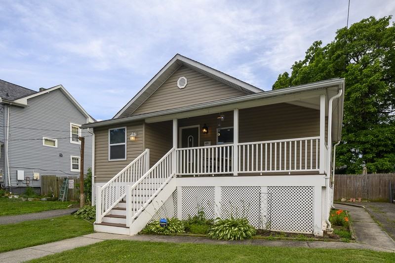 237 3rd Ave - Photo 2 of 29