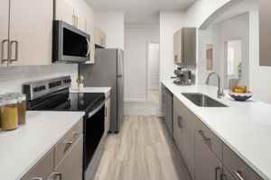 featured image of 2100 Summit Ridge Loop