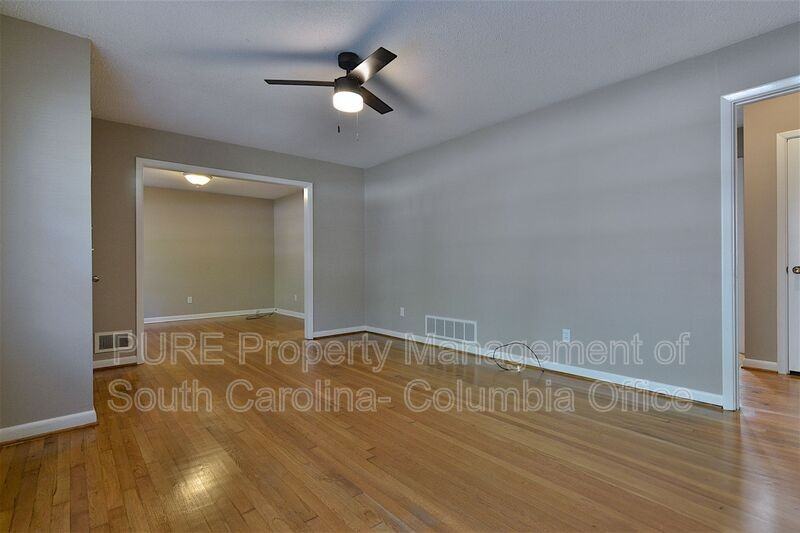 237 Pitney Rd - Photo 7 of 19
