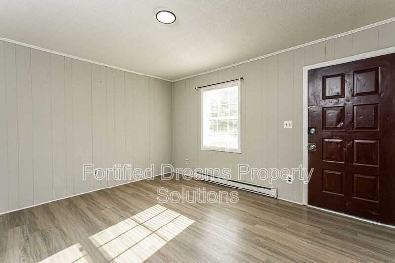 3980 Bradford Ct #D - Photo 3 of 11