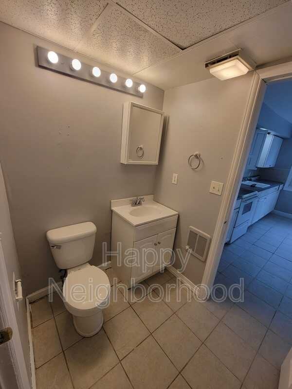 222 East Main Streetunit - Photo 2 of 12