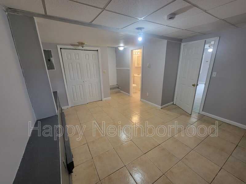 222 East Main Streetunit - Photo 5 of 12