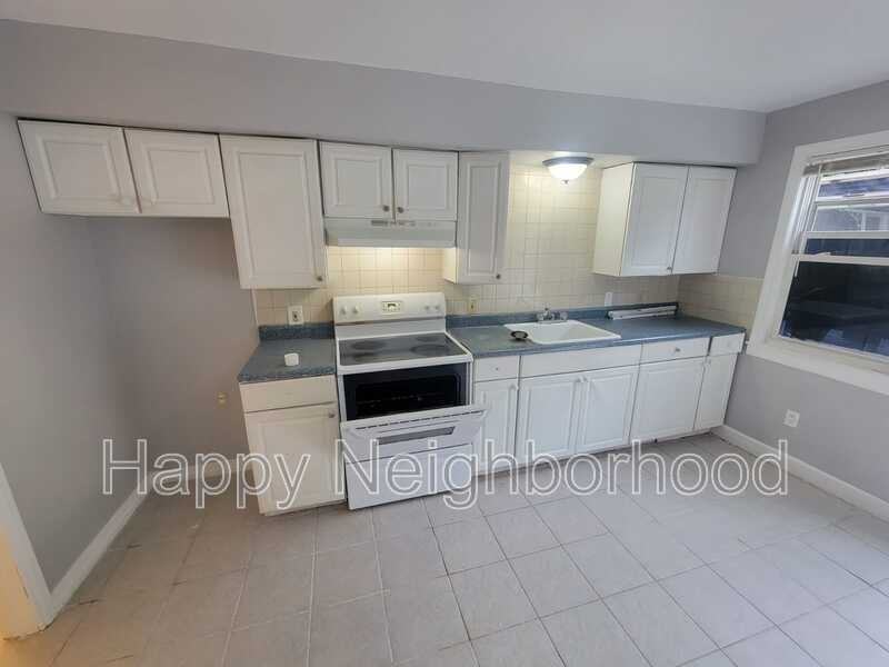 222 East Main Streetunit - Photo 7 of 12