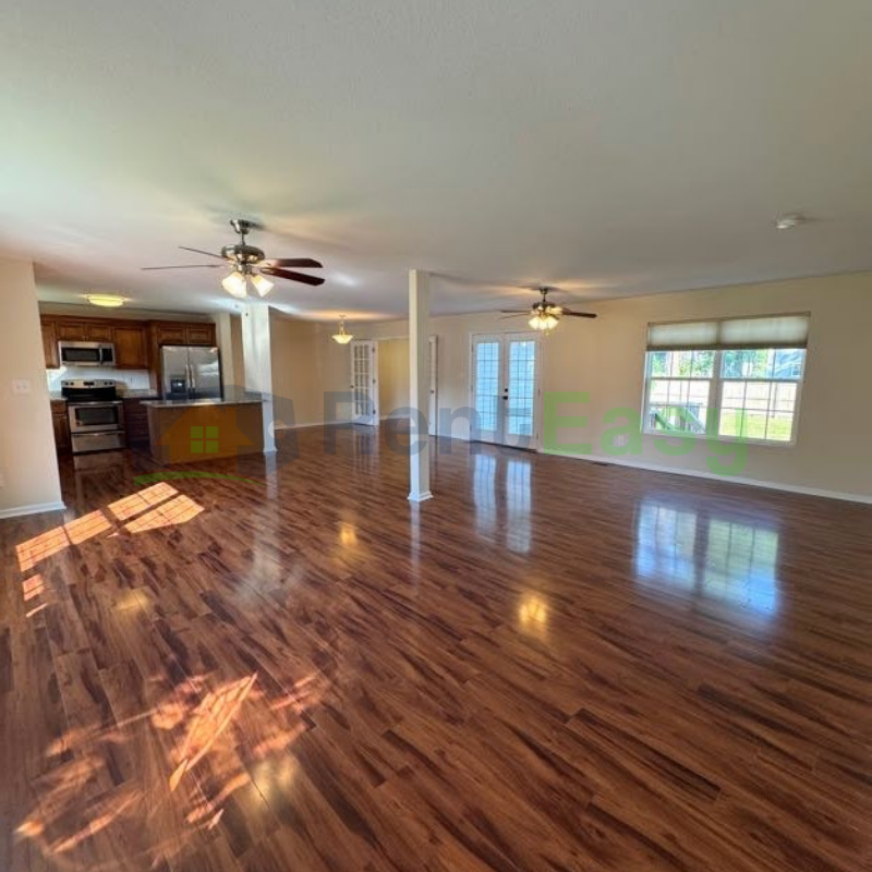 8019 Keene Rd - Photo 3 of 35