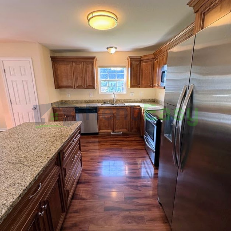 8019 Keene Rd - Photo 7 of 35