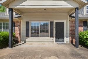 featured image of 1174 W Hendrix St