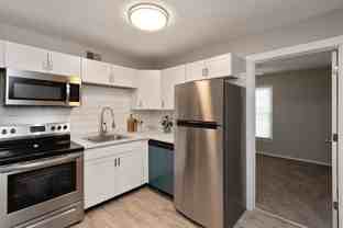 1104 18th Ave S - Photo 1 of 1