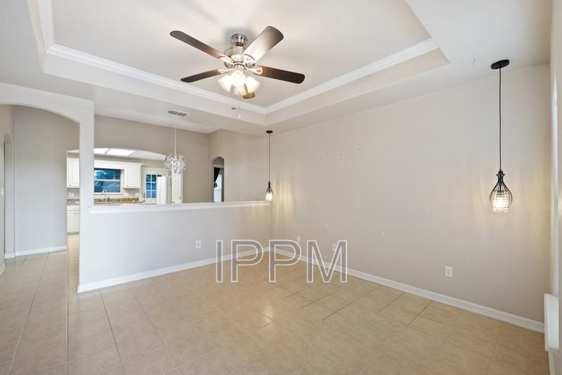 1825 Treasure Oaks Dr - Photo 2 of 21