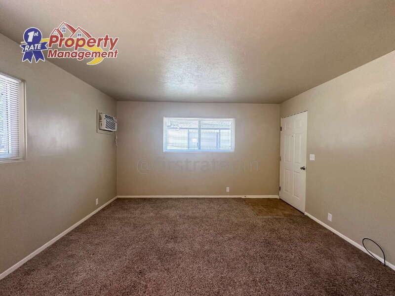 1827 S Jessie St #B - Photo 6 of 21