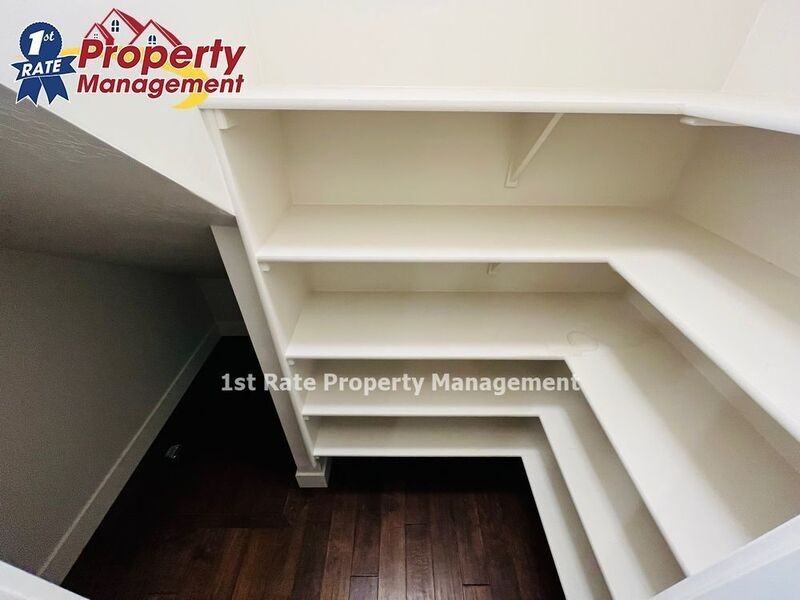 431 S Academy Ln - Photo 6 of 24
