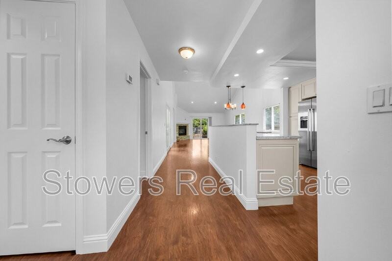 38 Circle Creek Ct - Photo 2 of 23