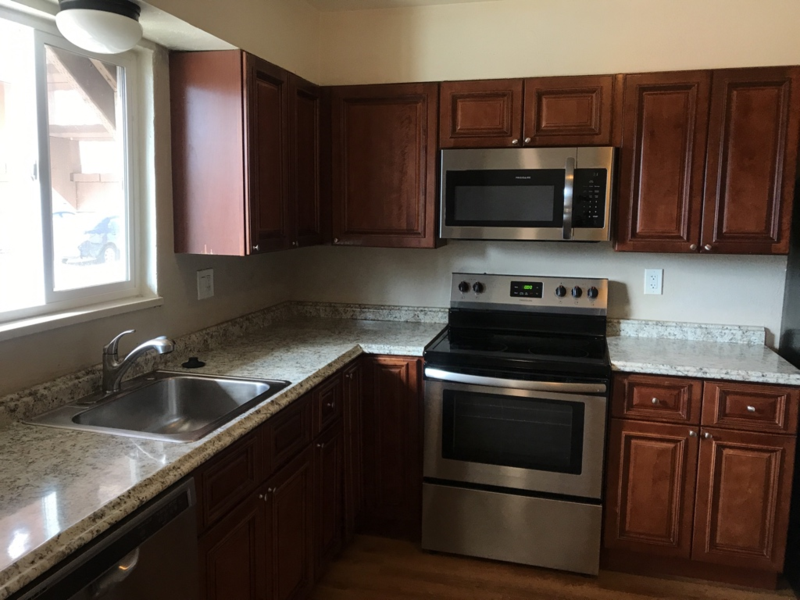 1021 Delaware Dr #1 - Photo 3 of 11