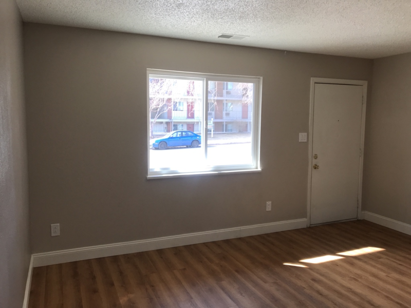 1021 Delaware Dr #1 - Photo 5 of 11