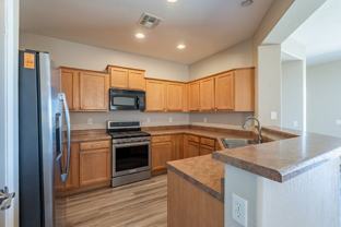 7599 W Springfield Way - Photo 1 of 1