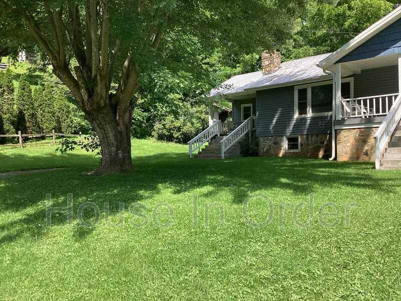 431 White Oak Rd - Photo 2 of 16