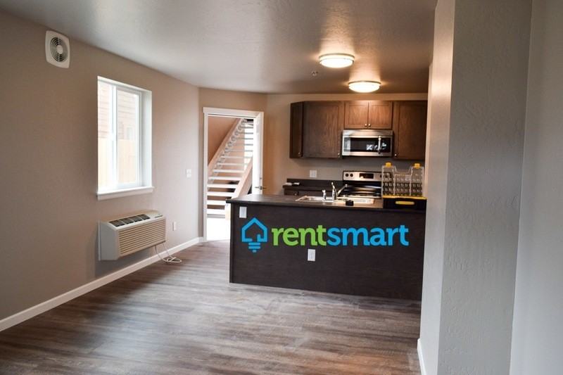 1809 S 11th St W #3 - Photo 2 of 12