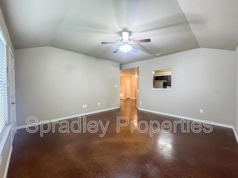1560 Brady Way - Photo 2 of 16