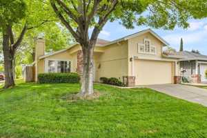 featured image of 6512 Canyon Creek Way