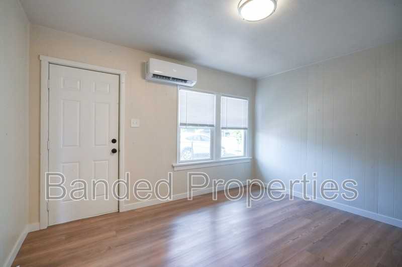 8927 Ws - Photo 4 of 23