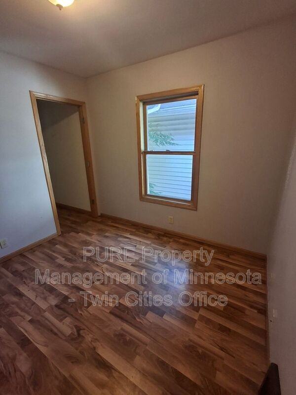 3321 E 37th St - Photo 6 of 15