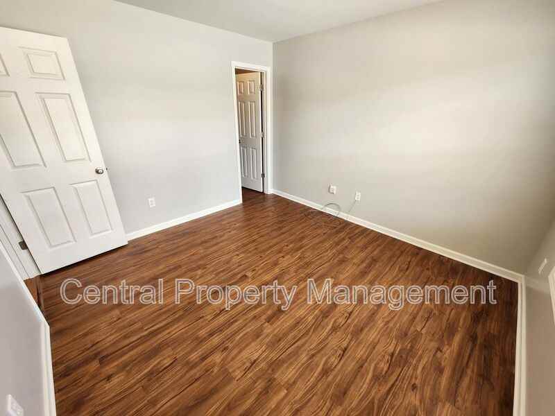 107 Shalom Dr - Photo 6 of 29