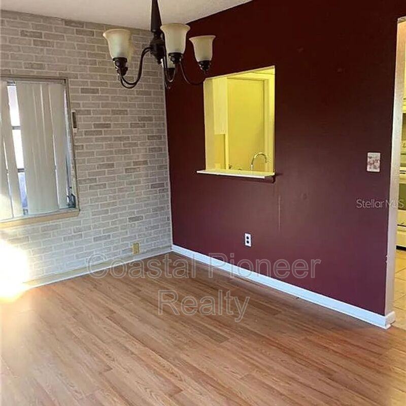 4263 Deltona Blvd - Photo 5 of 14
