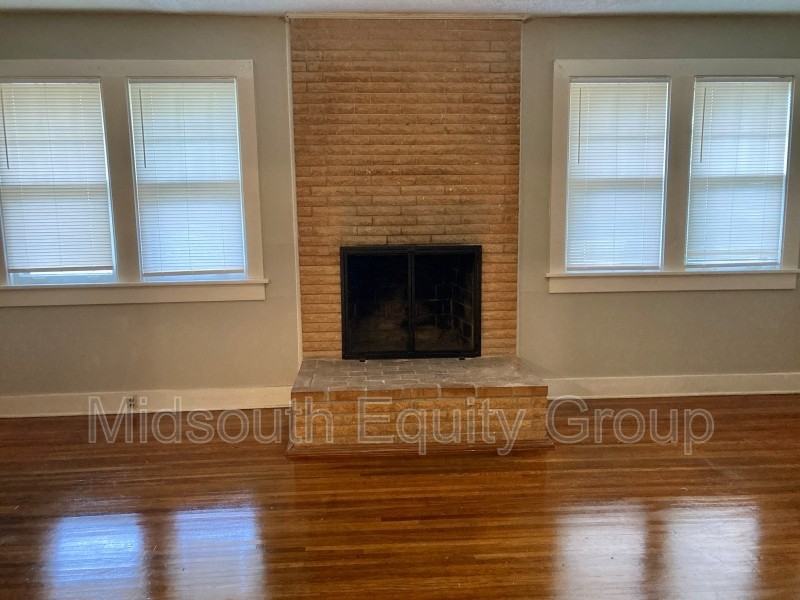 126 Pearl Ave - Photo 4 of 21