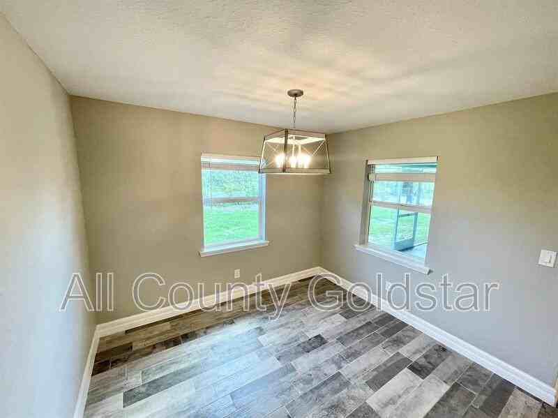 134 Swan Dr - Photo 7 of 11