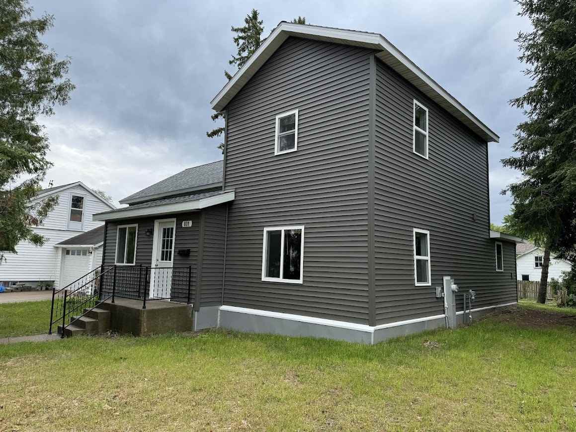 601/601A Fifth Ave - Photo 2 of 18