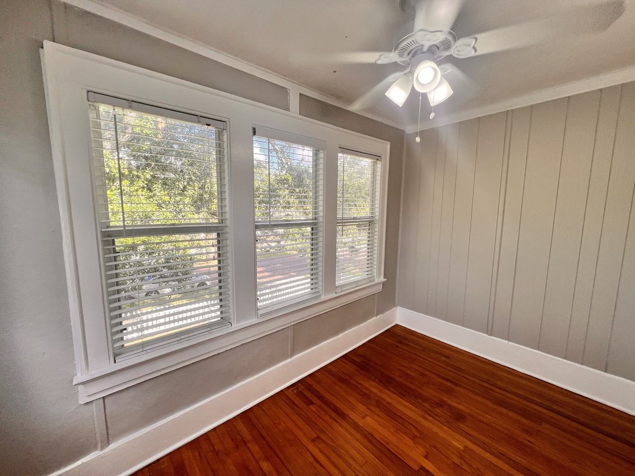 617 North Hyer Avenue - Photo 3 of 13