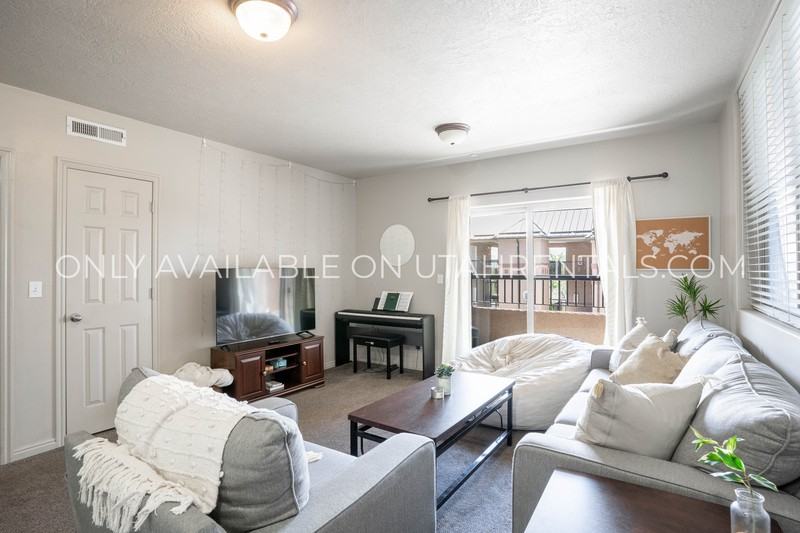 859 En #H4-1 - Photo 3 of 22