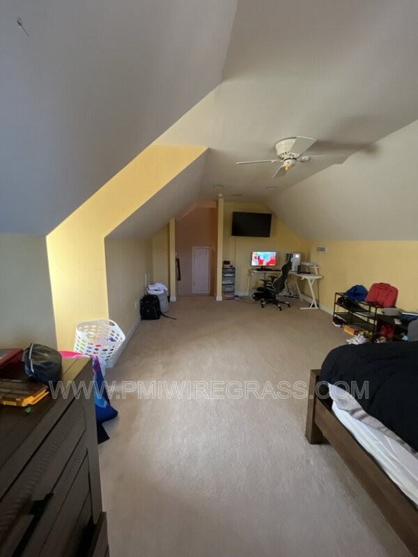 104 Common Wealth Ct - Photo 3 of 50