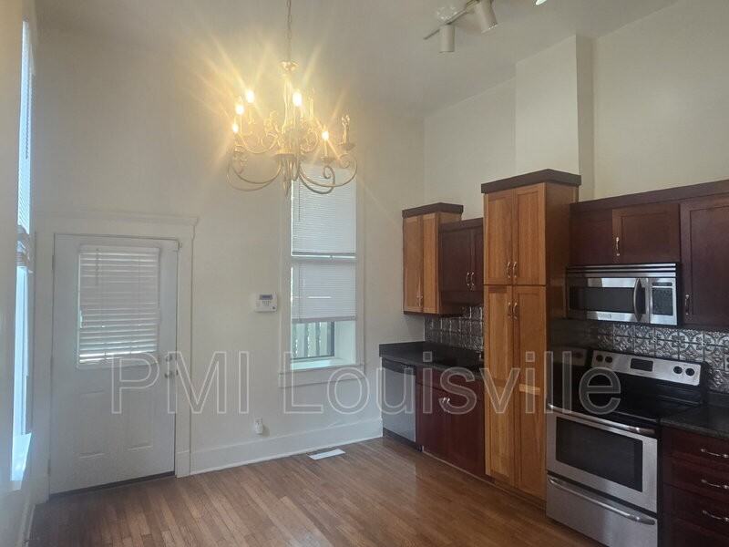1156 S Brook St #2 - Photo 2 of 15