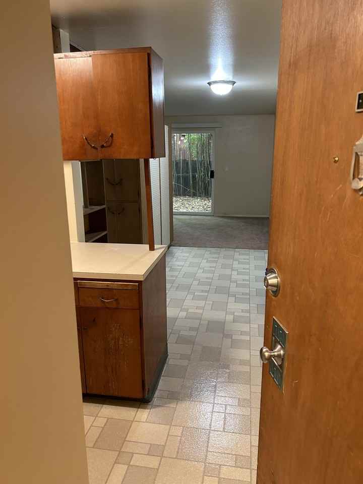 Norman Arms Apartments - Photo 2 of 29