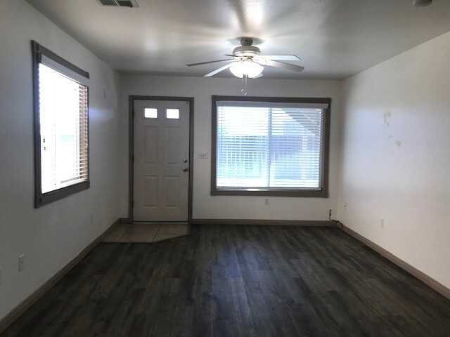 21629 Golden Star Boulevard - Photo 2 of 9