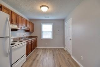2322 Indian Drive - Photo 6 of 27