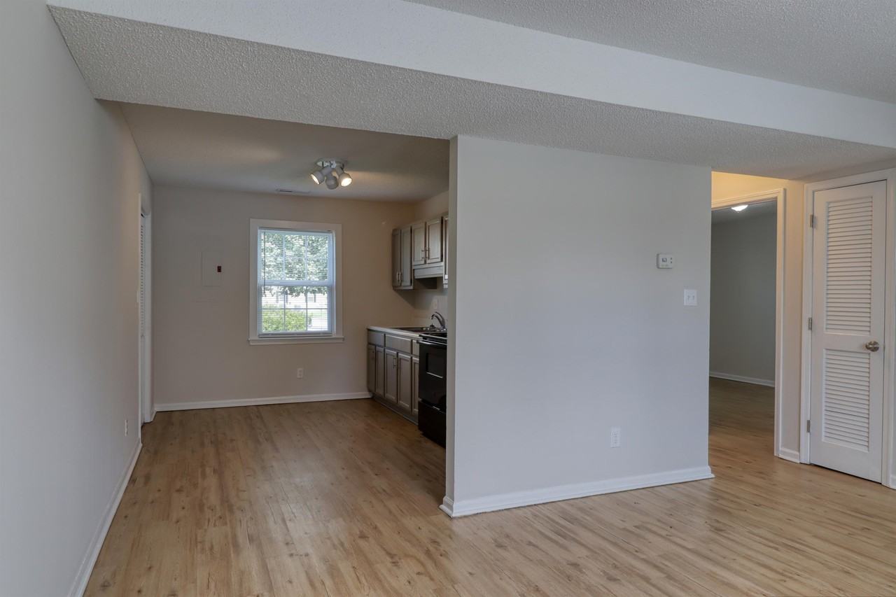 2314 Indian Drive - Photo 7 of 27