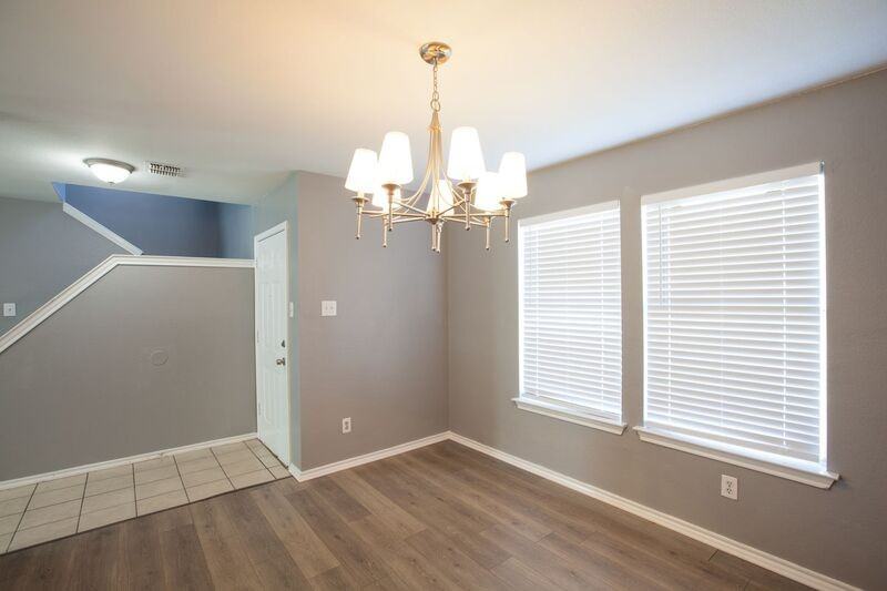2621 Sundance Dr - Photo 4 of 46