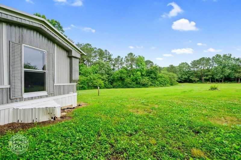 121 Wood Church Rd - Photo 5 of 27