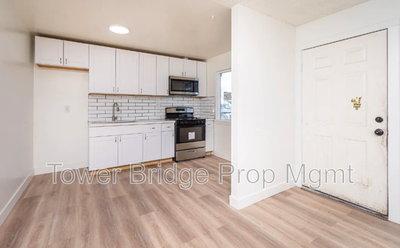 1718 Grand Ave - Photo 3 of 14