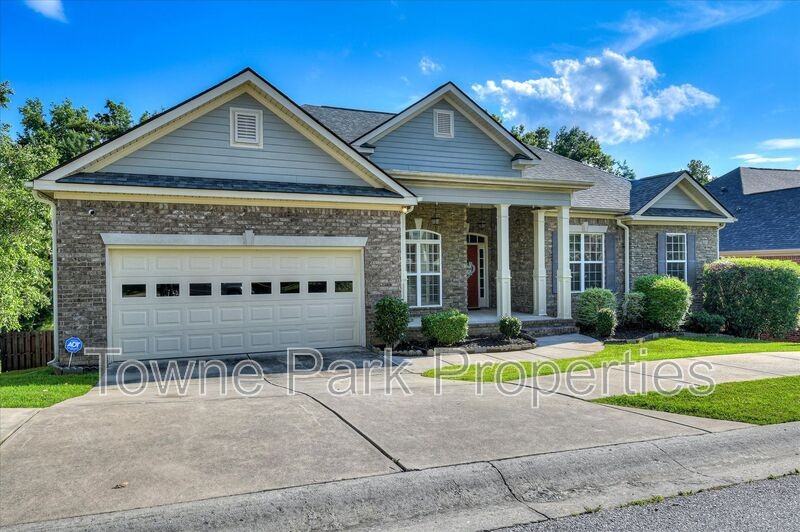 1661 Jamestown Ave - Photo 3 of 49