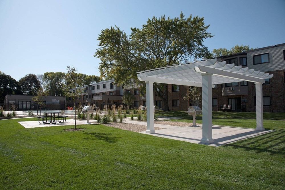 Ridgebrook Apartments - Photo 7 of 29