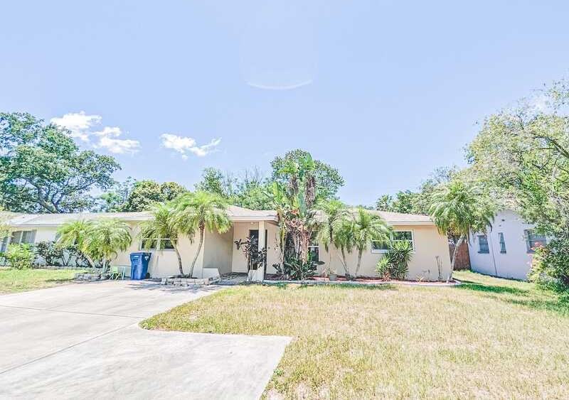 2186 Greenbriar Blvd - Photo 2 of 50